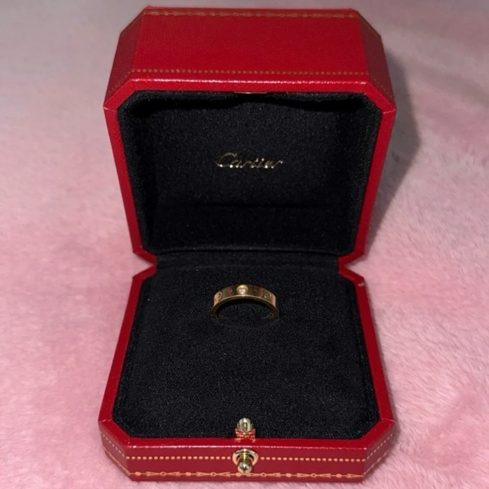 Cartier Love Ring Small Model w/ 1 Diamond | Size 51 - Picture 5 of 14